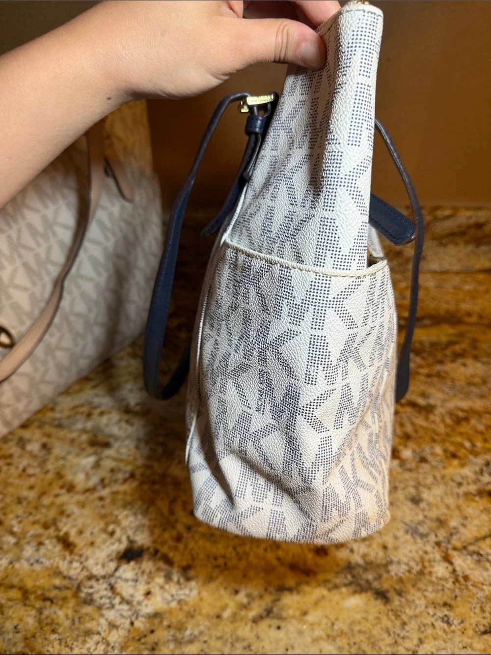 BUNDLE Michael Kors MK Print Totes - Picture 8 of 13